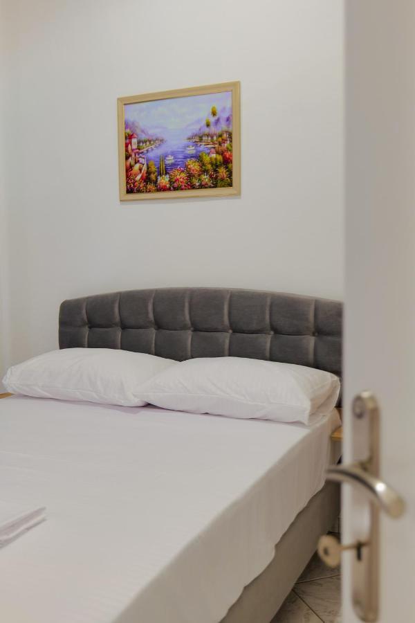 Armanda apartment Sarande Bagian luar foto