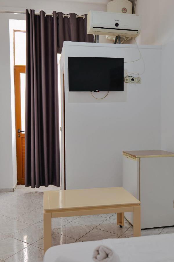 Armanda apartment Sarande Bagian luar foto